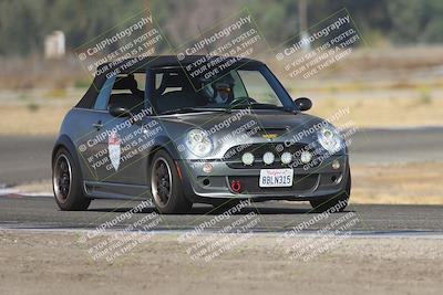 media/Sep-20-2025-Extreme Speed (Sat) [[1fcc23683c]]/Blue (Low Intermediate)/Session 1 (Sunset)/